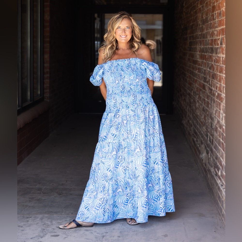 Lilly Pulitzer🌺 Aston 2 Piece Maxi Set EUC/Size L Blue and White